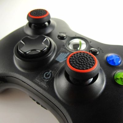 Toptan Denetleyici Başparmak Silikon Sopa Kavrama Kapağı Sony PlayStation denetleyici Aksesuarı için PS3 PS4 XBOX ONE