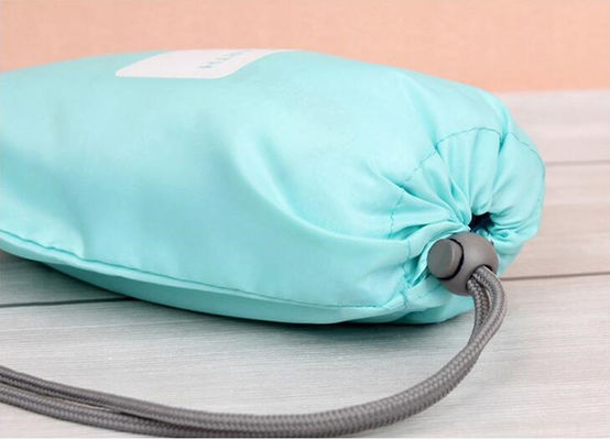Promosyon çevre dostu güzellik su geçirmez kumaş polyester büzme ipli çantalar Bez hediye için özel tozluk cep