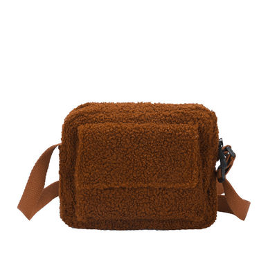 En ucuz Yeni Peluş Kumaş kadın Omuz Crossbody Çanta Küçük Kuzu Yünü Kabarık Kürk Kış Kadın Çantası Tasarımcı Çanta