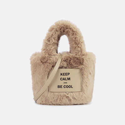 Moda Kış Sıcak Peluş Bez Çantalar Kadınlar Için Omuz Crossbody Çanta Trend Tasarımcısı Kabarık Taklit Kürk Çanta ve Cüzdanlar