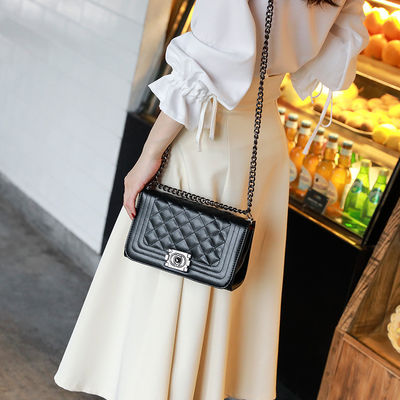 Bayanlar için Yaz Zinciri Crossbody Çanta Ekose Pu Deri Kare Çanta